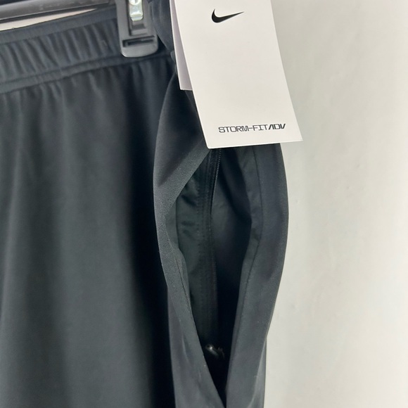 NEW Nike Storm-FIT Golf Pants Men's XXL - Picture 9 of 13